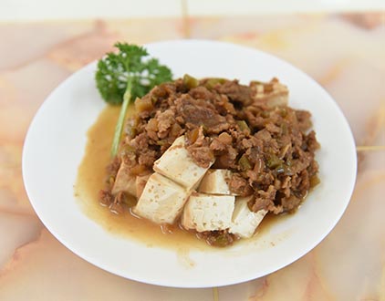 榨菜肉末白玉豆腐